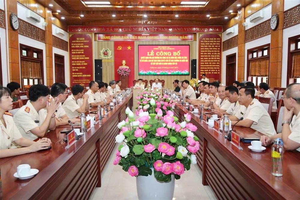 nghe an.jpg