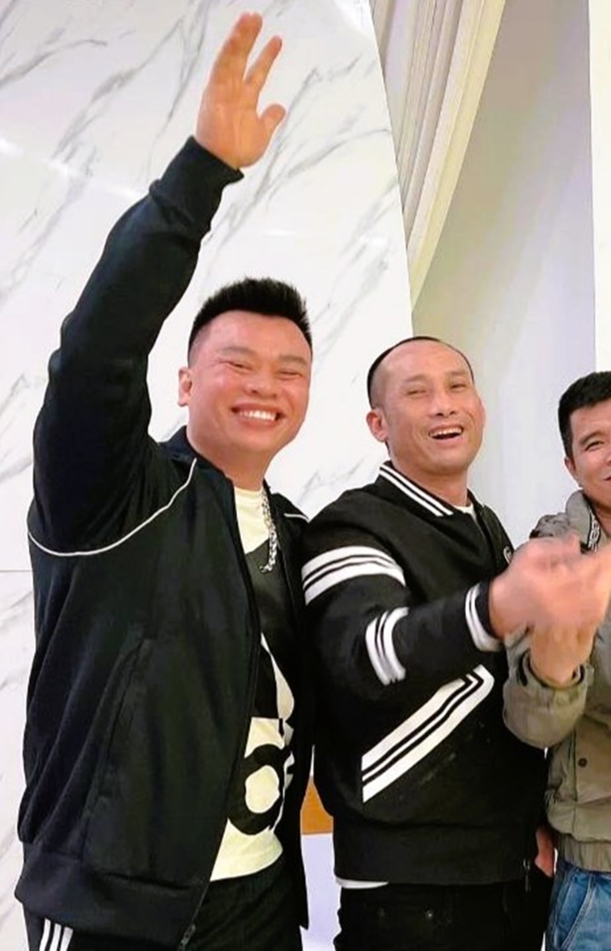 Sau Tuấn 
