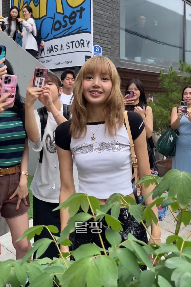 Tình trạng báo động của Lisa trước thềm BLACKPINK comeback- Ảnh 3.