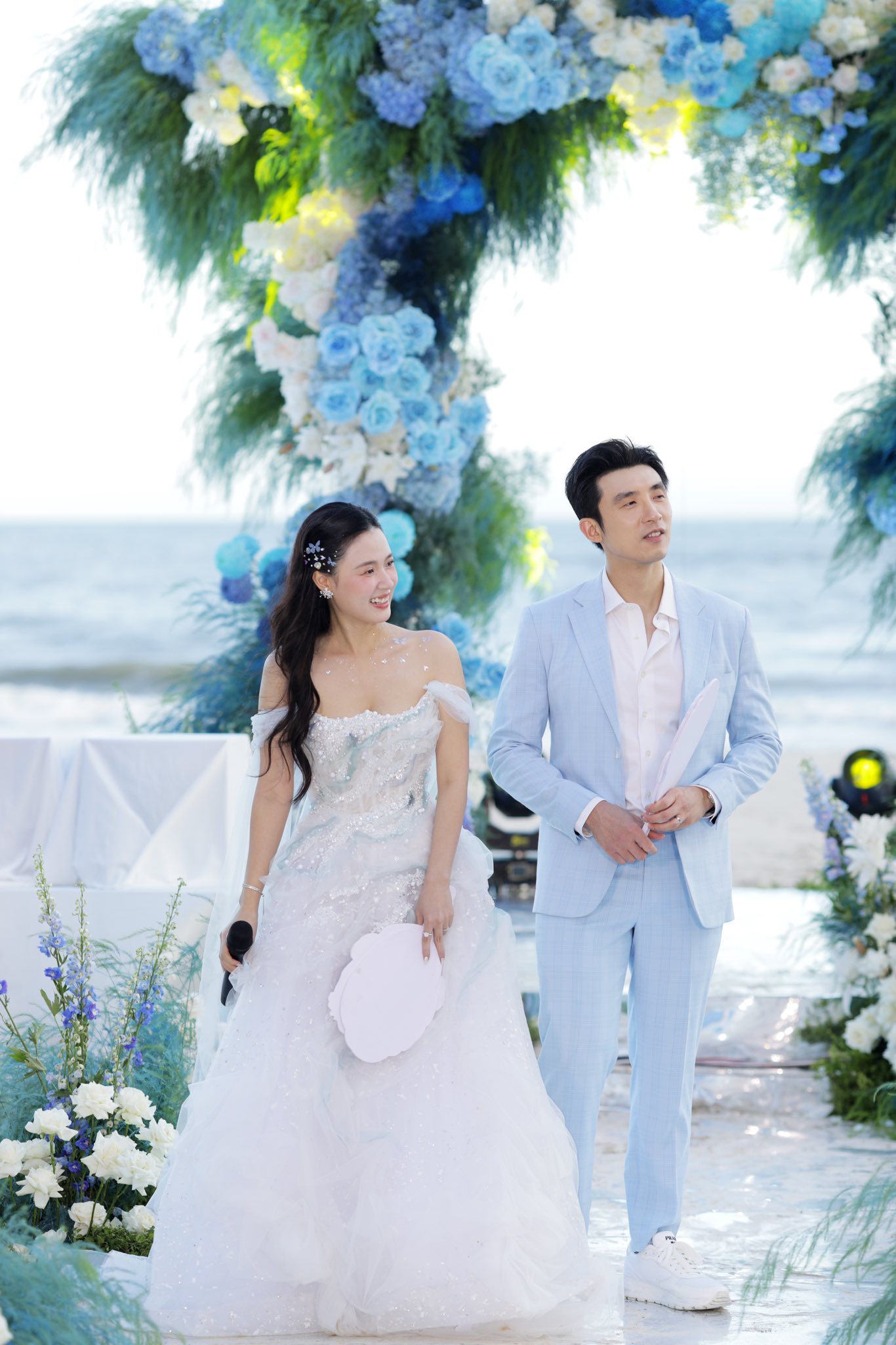 01-1751371026-midu-lan-dau-he-lo-song-gio-ap-toi-sau-1-nam-ket-hon-voi-thieu-gia-minh-dat-514413657101623975962659671425971004606759817n-1751358478492290540276-1751359583504-17513595838882064642772.jpg