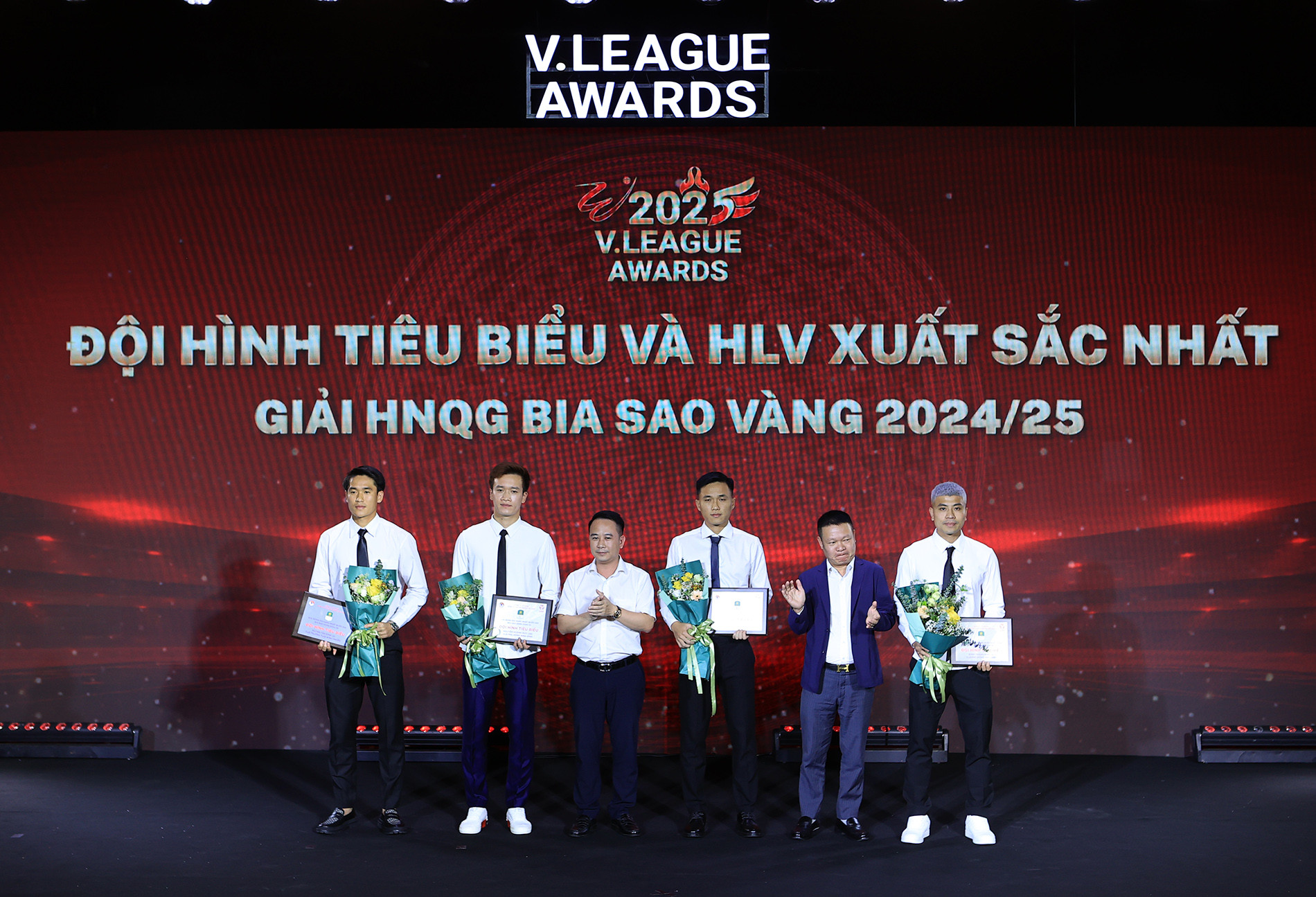 V League Awards 1.JPG