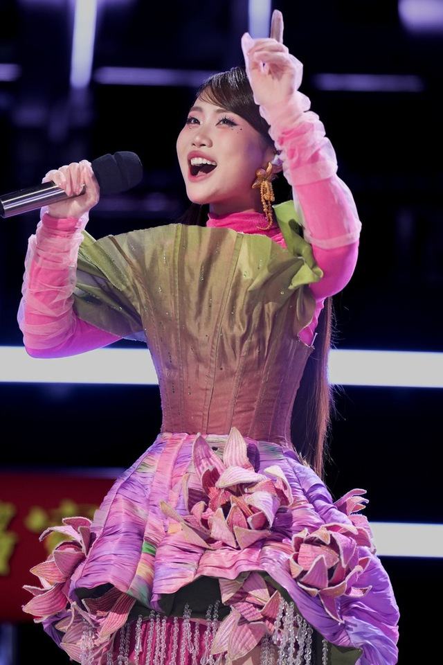 03-1751532339-doi-thu-hat-ca-khuc-nay-phuong-my-chi-doi-mat-nguy-co-lon-6e-6270-43b3-9e09-27fab851d16a-17510392075401458949965-1751085954089-175108595547165883372-1751358950587-1751358950927923727015-1751504973685-17515049747311613306490.jpeg