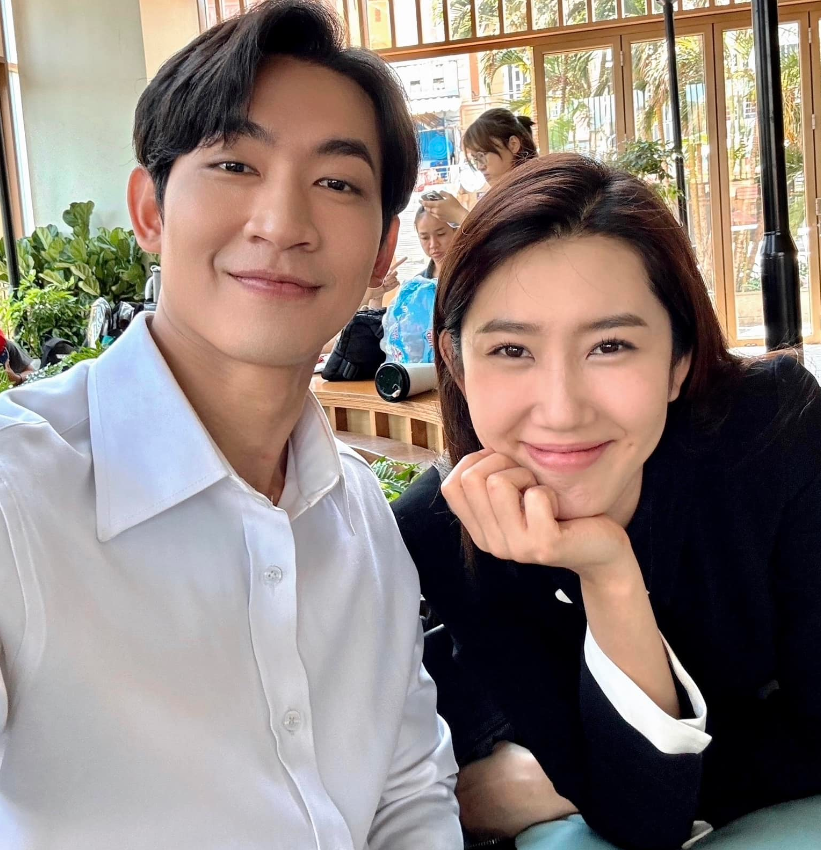 thuy-ngan-vo-canh.png