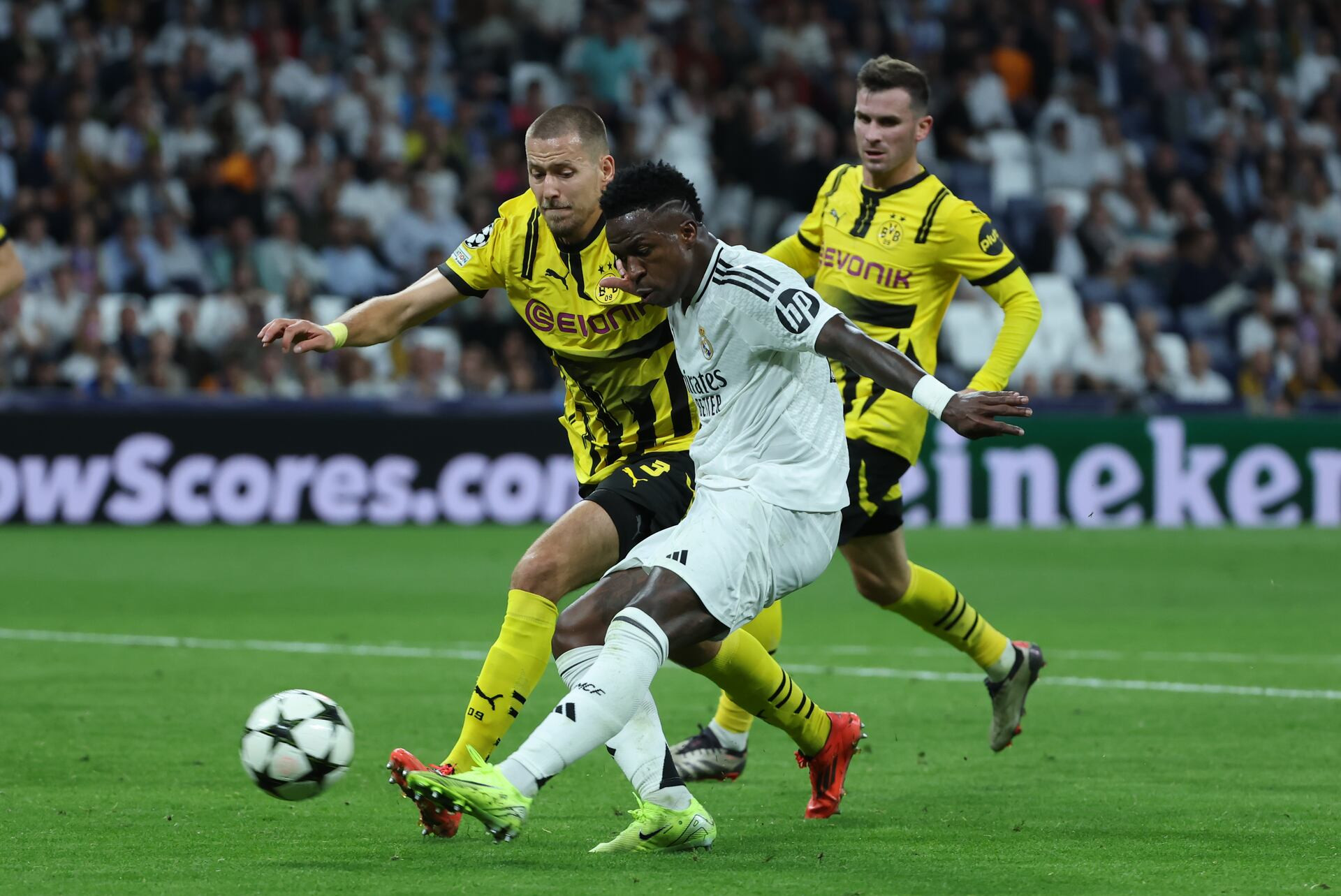 05-1751698565-nhan-dinh-bong-da-real-madrid-vs-dortmund-tranh-ve-ban-ket-efe-vinicius-real-madrid-dortmund-52666.jpg