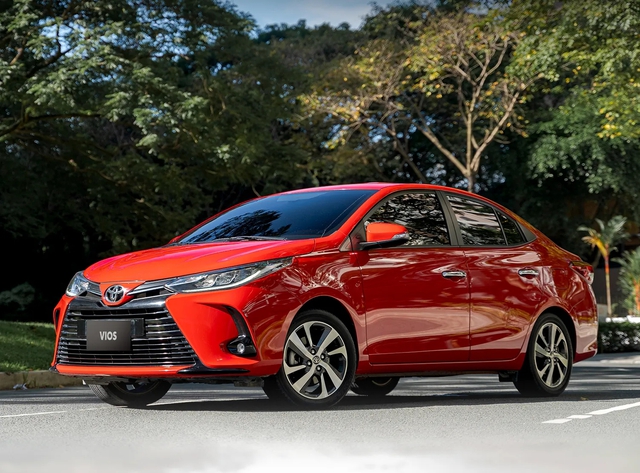 05-1751700995-dau-hieu-tu-lang-gieng-viet-nam-toyota-vios-nang-doi-sau-11-nam-chuan-bi-cap-ben-toyota-vios-philippines-1-1751414391088-17514143912921349054330-1751530316797-1751530317099509310848.jpg