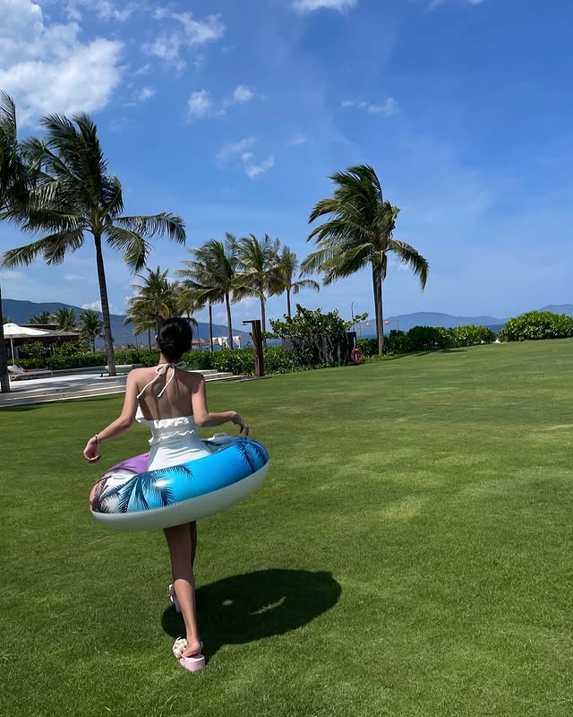 Mỹ nhân T-ara xả ảnh nghỉ dưỡng Nha Trang, U40 mà body