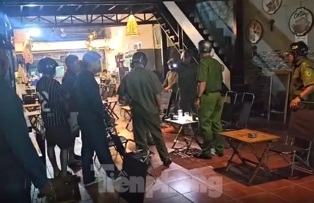 Người phụ nữ bị 
