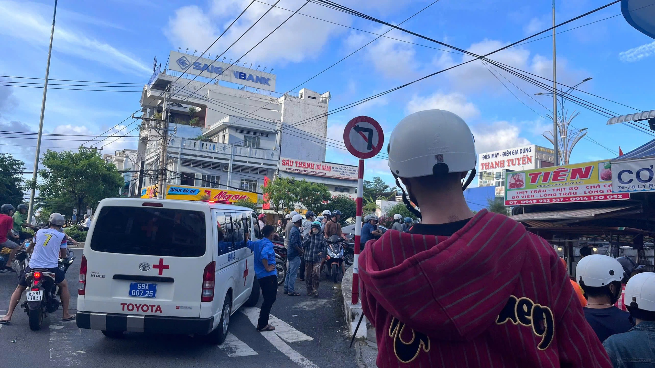 Án mạng đau lòng ở Cà Mau - Ảnh 1.