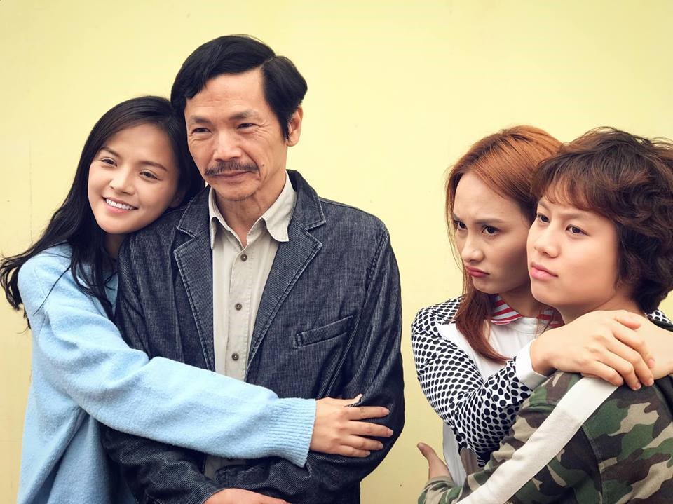 Phim Việt giờ vàng dạo này toàn hoa với nắng, đến cả tên phim cũng quá nghèo nàn- Ảnh 2.