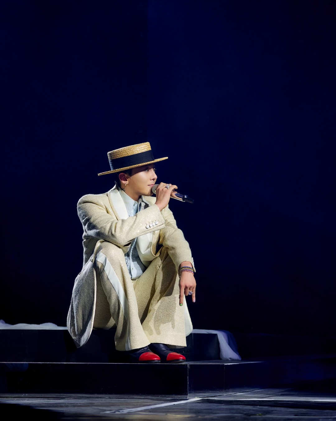10-1752138153-g-dragon-chinh-thuc-huy-concert-tai-thai-lan-gay-anh-huong-lon-den-concert-viet-nam-cuoi-nam-nay.jpg